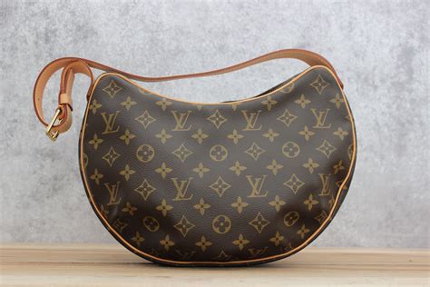 louis vuitton 800x600|Croissant MM Monogram Canvas .